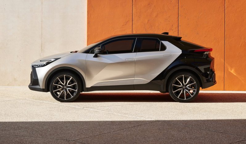 Toyota C-HR Active pieno