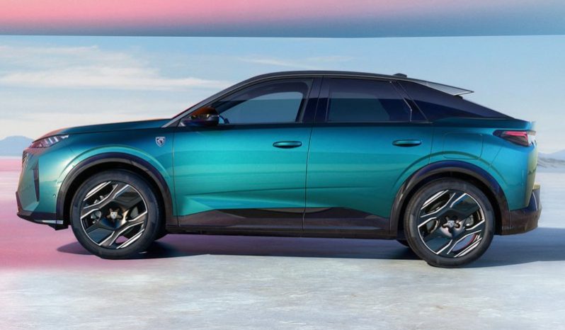 Peugeot 3008 Hybrid pieno